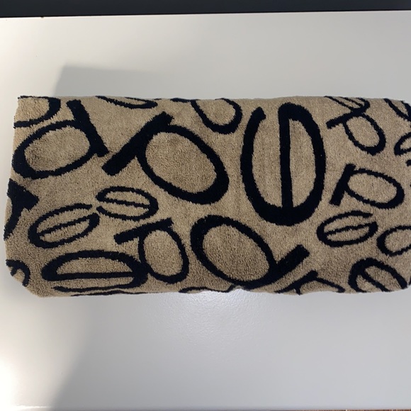 Bebe Beach Towel - Picture 2 of 2